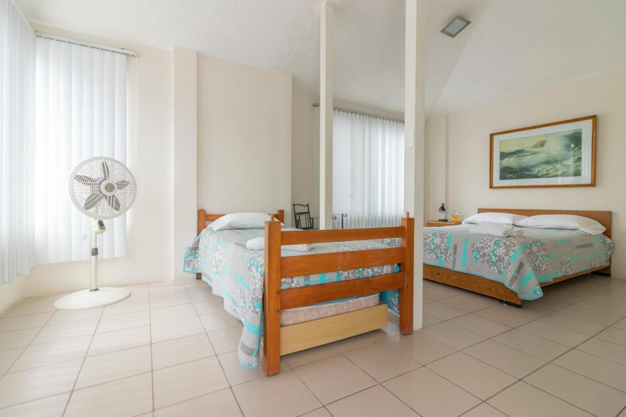 Oceanic Lodge Tonsupa Kültér fotó