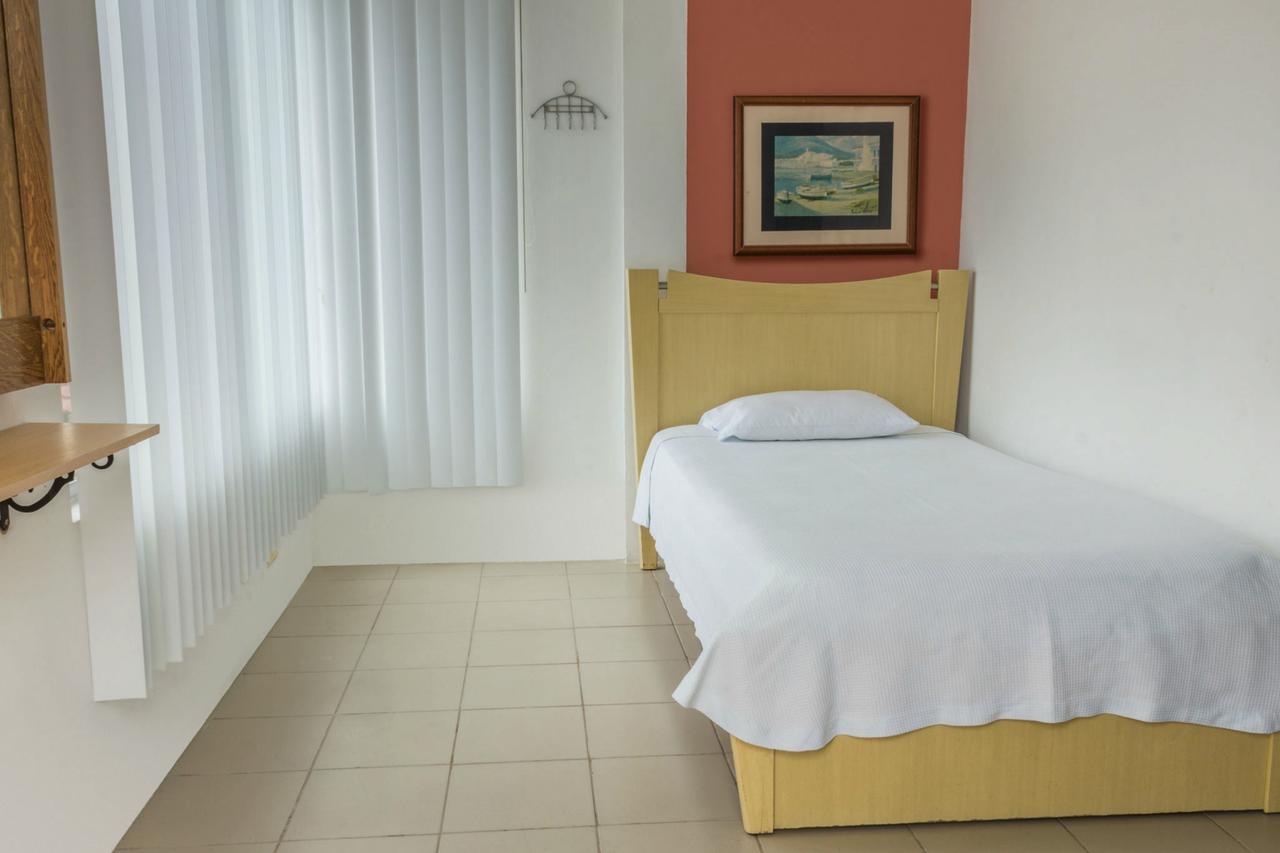 Oceanic Lodge Tonsupa Kültér fotó
